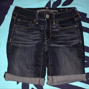 American Eagle Bermuda super stretch shorts